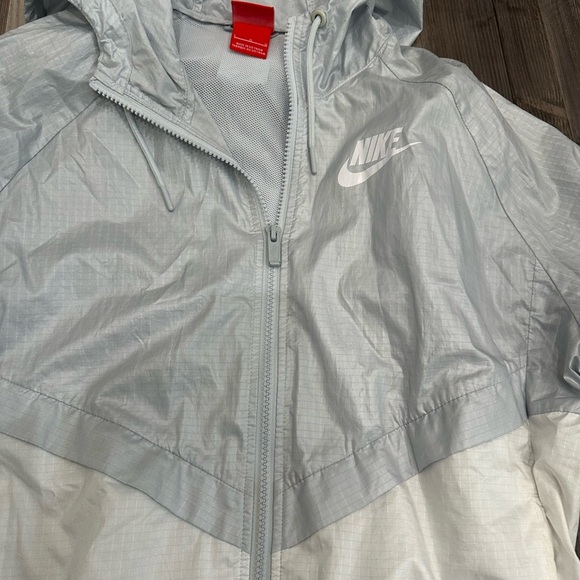 Nike Women's Gray and White Bomber Jacket - Picture 3 of 5